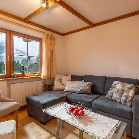 Steinbock * St. Johann in Tirol